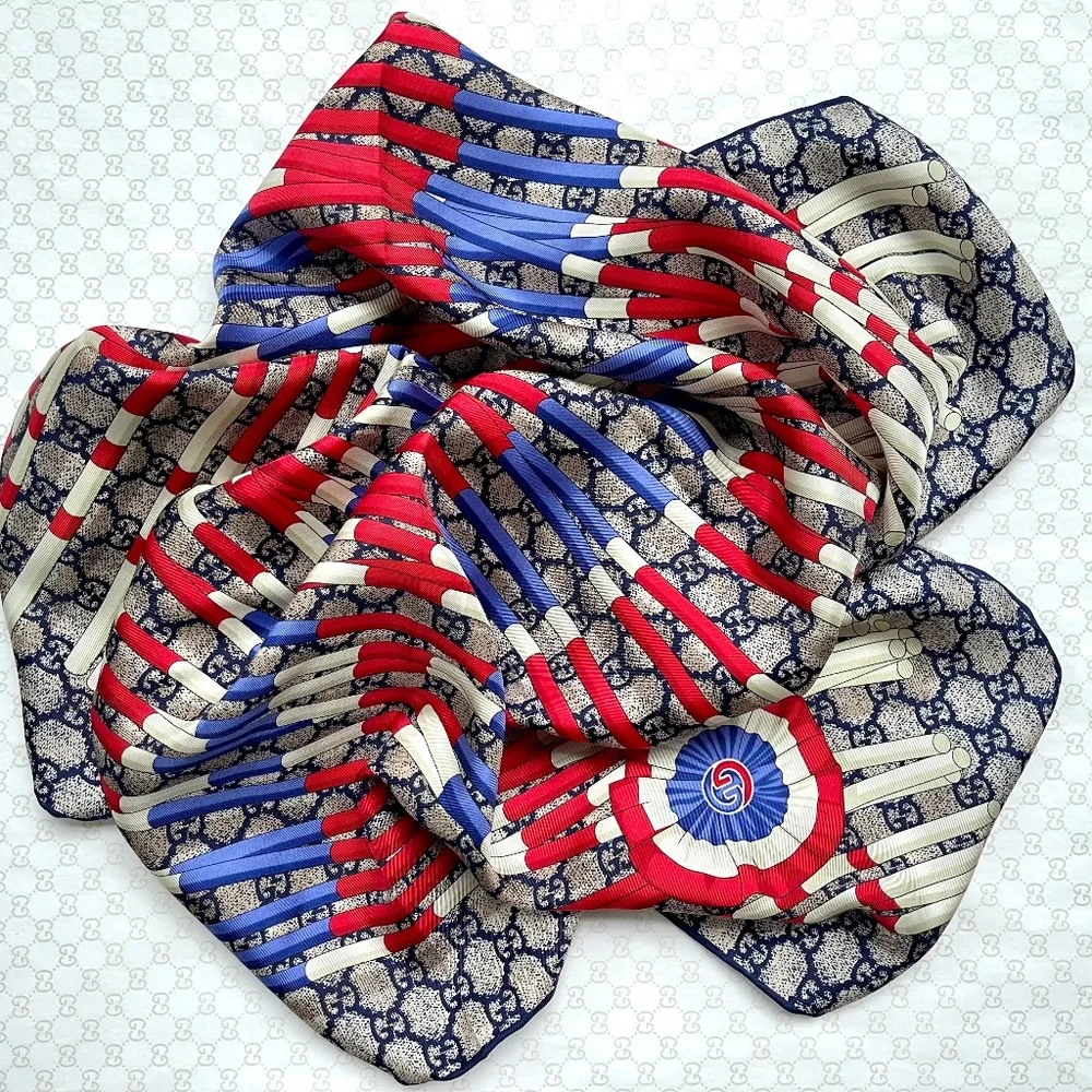 New Gucci Scarf Logo GG Print Club WEB Blue Silk Wrap